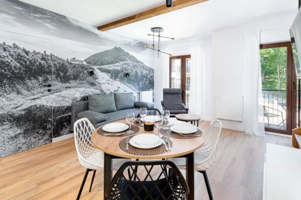 Apartament Dwa Pieterka W Szklarskiej ชกลาร์สกา ปอเรมบา ภายนอก รูปภาพ